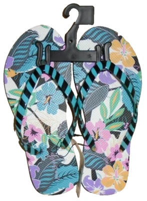 NEW WOMENS "VERA BRADLEY BEACH FLIP FLOP SANDALS SMALL 5-6 ISLAND FLORAL THONGS" - Image 1 of 4