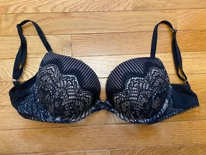 Victorias Secret DREAM ANGELS Push-Up Plunge Bra 32DD in Black Lace - Picture 1 of 5