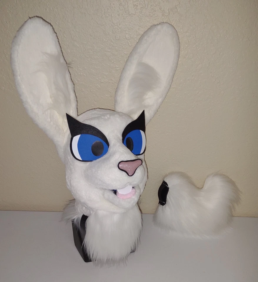 白兔毛皮服部分动物服装吉祥物头尾! — 第 1/4 张图片