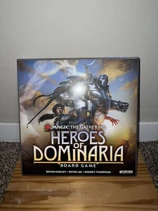 WizKids MtG Token Minis Heroes of Dominaria (Premium Ed) Box EX/NM - Picture 1 of 4