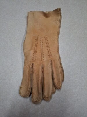 Vintage Deer Skin Ladies Gloves - Image 1 of 4