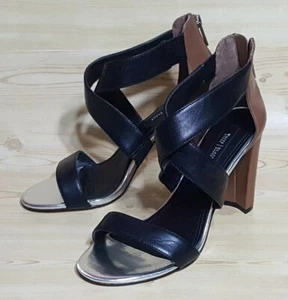 White House Black Market Black Strappy Pumps Heels Zip Up Womens Shoes 8.5 M - Picture 1 of 12