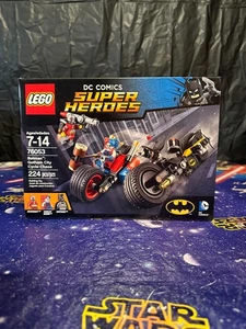 LEGO -DC COMICS SUPER HEROES 76053 BATMAN: GOTHAM CITY CYCLE CHASE BRAND NEW!!! - Picture 1 of 7