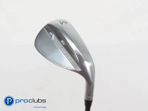 Titleist Vokey SM8 S-Grind 54*(10*) Chrome Wedge - Accra 70g Regular - 406924 - Picture 1 of 4