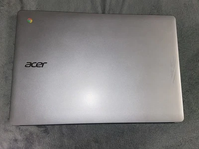 Acer Chromebook CB315-3HT-P7A8 – 15.6” FHD Touchscreen – 8GB RAM – 128GB eMMC - Photo 1/4