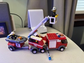 LEGO City 7239 Fire Truck 99.99% Complete