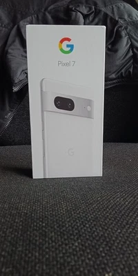 Google Pixel 7 - 256GB - Snow (Unlocked) - Image 1 of 3