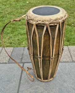 Vintage Nepal Madal Drum Bongo 16" with Strap Green Brown Yellow - Afbeelding 1 van 11