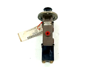 WABCO/AMERICAN-STANDARD P52046 PILOTAIR VALVE #NEW - Picture 1 of 14