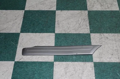 03-07 Land Cruiser Silver Passenger Right RH Quarter Panel Molding OEM Factory Foto 1 de 4