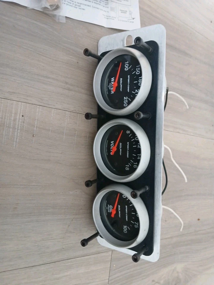 Mustang Foxbody, AutoMeter 2-5/8" Calibre Set 1987-1993 Ford Mustang Foto 1 de 4