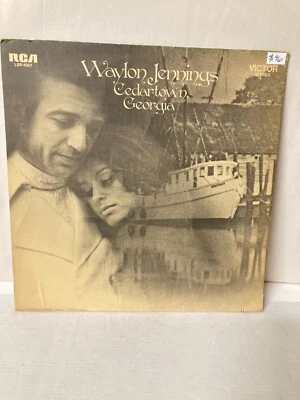 Vinyl 33rpm 12" LP record Cedartown Georgia by Waylon Jennings on RCA 1971 - Image 1 of 4