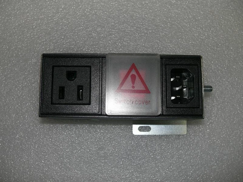 USA PDU 125V / 15A, 1x NEMA 5-15 Buchse, 1x C14 Stecker, ORT-USA10-1-SH-C1410-1 - Bild 1 von 1