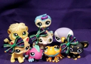 LITTLEST PET SHOP 2009 COLLECTOR'S PACK #1569 1570 1571 1572 1573 1574 1575 1576 - Picture 1 of 10