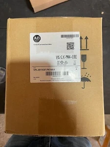 servo motor VPL-B1153F-PK14AA Allen Bradley - Picture 1 of 3