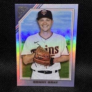 Rainbow Foil! 🚨2022 Topps Gallery Sonny Gray Minnesota Twins #86 - Picture 1 of 2