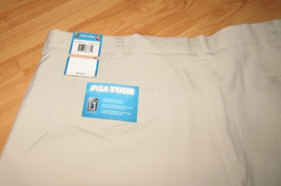 $55 Nuevo con etiquetas Nuevo PGA TOUR Tostado 42 Forro Plateado Pantalones Cortos de Golf Frente Plano Mecha de Humedad UPF Foto 1 de 4