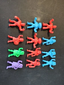 Lot Of 12 DC Comics Superhero Wendys Kids Meal Figures Red Blue Purple Green - Picture 1 of 7