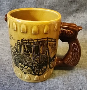 Vintage Longhorn Ranch Wells Fargo Postkutsche Pistolengriff Keramik Kaffeebecher - Bild 1 von 11