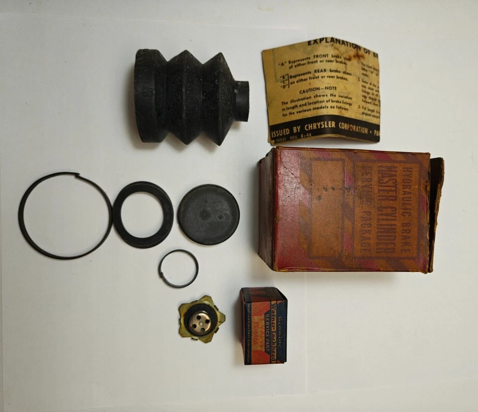 1936 - 1940 道奇卡车制动主缸套件 939799 NOS。 — 第 1/4 张图片