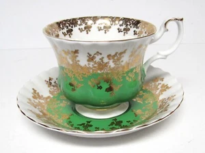 Royal Albert Cup & Saucer England Vintage Bone China 'REGAL SERIES' Green - Picture 1 of 8