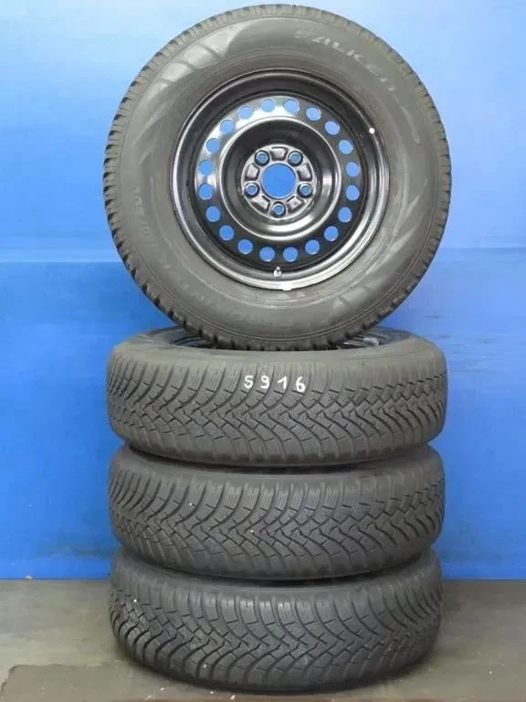 Mitsubishi ASX Winterräder Winterreifen 215 70 16 Kompletträder Felgen - Bild 1 von 4