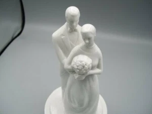 Hallmark Bride and Groom White Music Figurine - Picture 1 of 4