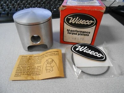 Juego de anillos de pistón vintage NOS Wiseco Suzuki .20 mm 1982-1984 RM250 Z D E 485P2 Foto 1 de 4