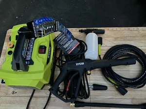 Lavadora a presión eléctrica con cable de agua fría RYOBI 1800 PSI 1,2 GPM RY141802 - Imagen 1 de 5