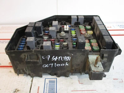 ♻ 2009 OUTLOOK TIPM FUSE BOX MAIN PANEL ENGINE BCM BODY CONTROL MODULE RELAY - Image 1 of 4