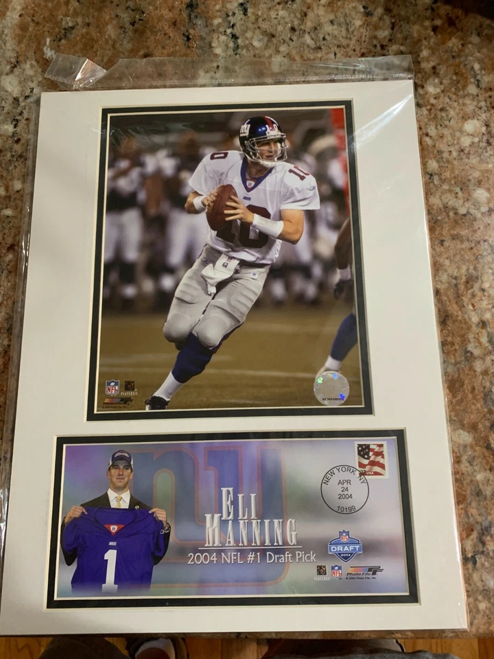 2004 Oficina de Correos de Estados Unidos NFL Eli Manning #1 selección del draft Gigantes de Nueva York fútbol americano en paquete Foto 1 de 3