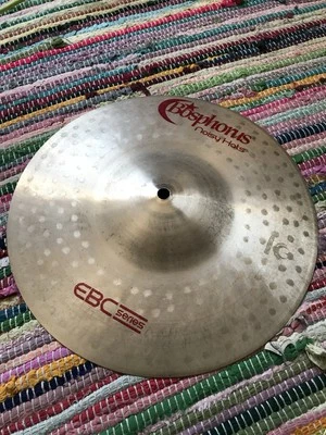 Sombreros ruidosos serie Bosphorus EBC Foto 1 de 4