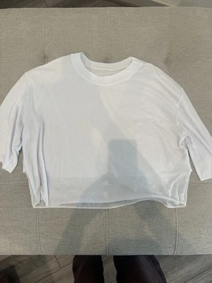 Top corto All Yoga blanco malla espalda talla pequeña Foto 1 de 2