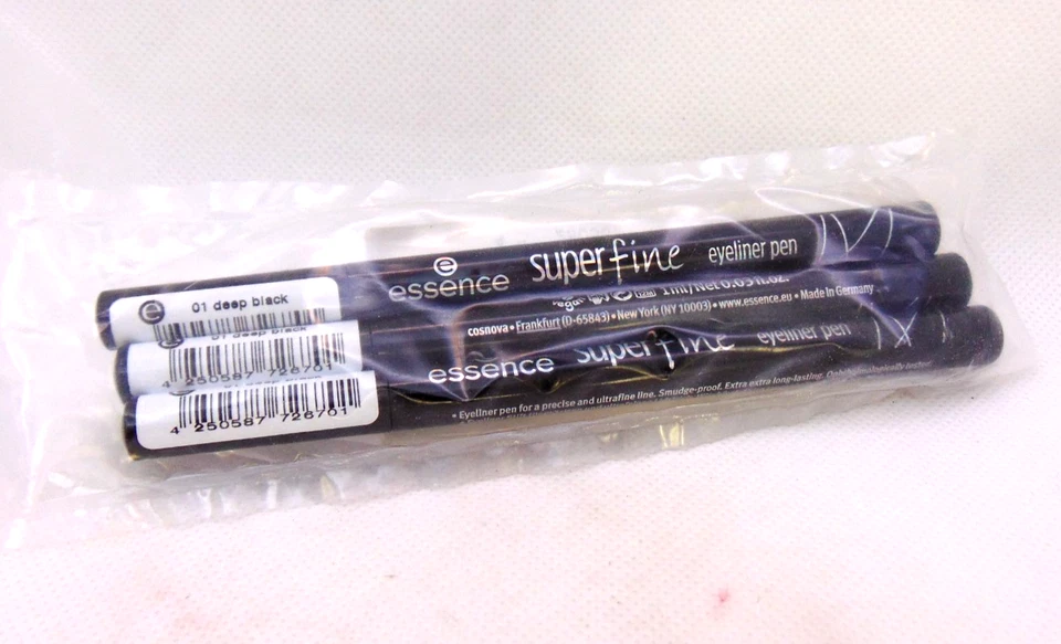 Lot of 3 ESSENCE SUPER FINE  Eyeliner Pen Deep Black 0.03oz/1.0 ml - Image 1 of 1