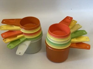 Vtg Tupperware Measuring Cups Mismatch Color 2 Full Sets 1970s Retro Kitchenware - Picture 1 of 15