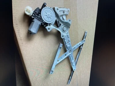 Infiniti Q50 3.0T 2017 2018 regulador de ventana trasera del conductor izquierdo con motor OEM Foto 1 de 4