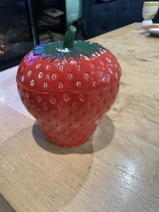 Vintage Hazel Atlas Strawberry Jam White Milk Glass Jelly Jar w/ Lid 4" - Picture 1 of 6