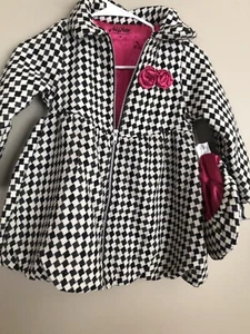 NWT BIZFETE Girl's Black & White Check Winter Jacket & Hat Size 6 - Picture 1 of 3