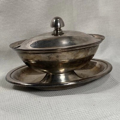 Barco de salsa Reed & Barton con bandeja adjunta estampado 170 EPNS con tapa Foto 1 de 4