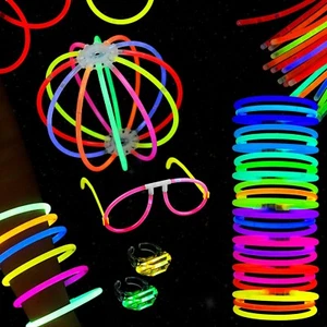 224 Stck. Glühstäbchen Armbänder Gläser Kunststoff Ringe Ohrringe Neonblitz Kinder Spaß - Bild 1 von 5