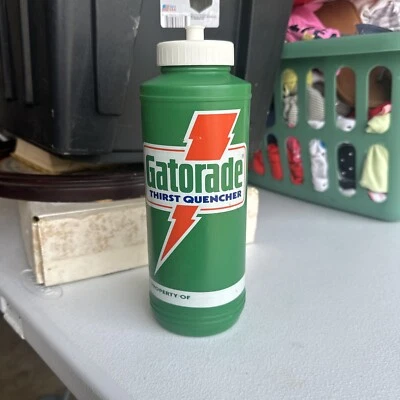 Botella Gatorade de colección de los años 80 para calmar la sed verde chorro atletismo 1985 Foto 1 de 4