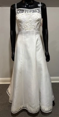 Vintage Wedding Dress Jasmine Size 4 6 Never Worn NWT - Image 1 of 4
