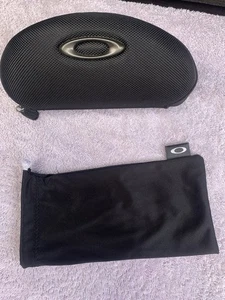 Oakley Hard Case Sunglasses Case & Soft Case Sub Zero & Others Zip Up Clamshell - Picture 1 of 24