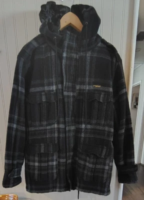 Matix Marc Johnson-Quilted Flannel Jacket-Black and Gray- Large- Zip and Buttom  - Image 1 of 4