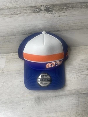 New York Knicks New Era 9FORTY Adjustable Trucker Blue Snapback Mesh Hat Cap NWT - Image 1 of 4