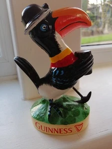 GUINNESS Cast Iron TOUCAN BAR ( Statue MINER WITH GLASS) - Picture 1 of 3
