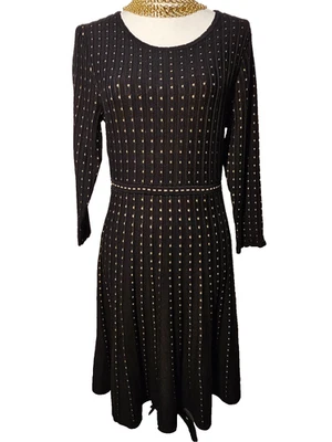 Nuevo con etiquetas Vestido Suéter Nina Leonard Para Mujer Negro Acanalado Tejido Mangas Largas Talla Mediana Foto 1 de 4