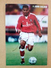 ❤CHARLTON ATHLETiC'1905 FC PLAYERS & MANAGER-HAND SiGNED CARDS &PHOTOS &CUTTiNGS