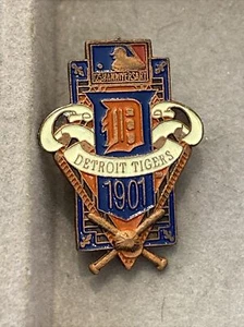 Detroit Tigers Pin MLB Baseball 125th Anniversary Rare Vintage w/ Card - Picture 1 of 5