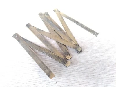 ANCIEN METRE EN LAITON - Photo 1/2